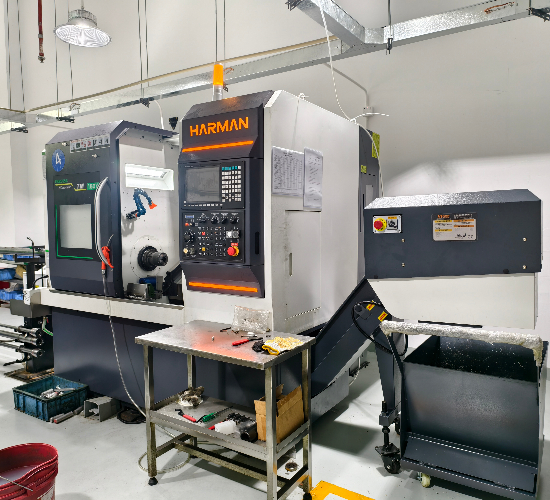 CNC加工设备